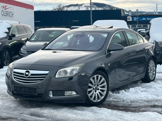 Opel Insignia Sport 2.0 Xenon Schiebedach PDC Leder