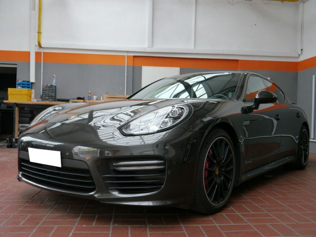 Porsche Panamera GTS*Approved*Keyless&Entry.*Soft-Close*