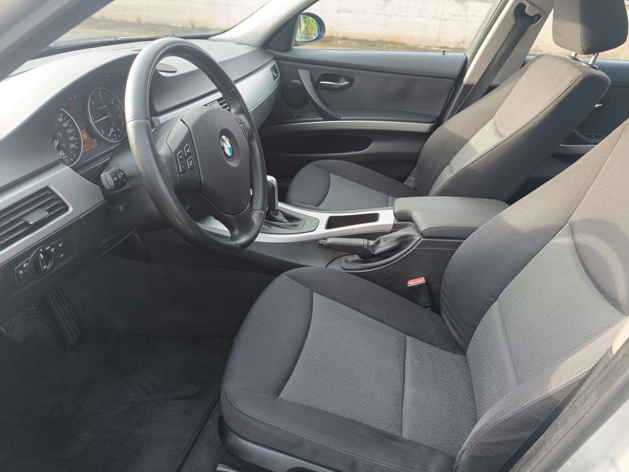 BMW 320 2006 — photo 15
