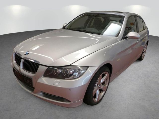 BMW 330d xDrive Limousine Xenon Navi-Prof. Leder SHZ