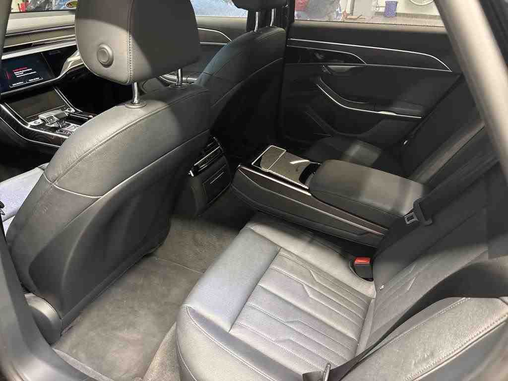 Audi A8 - Bild 7