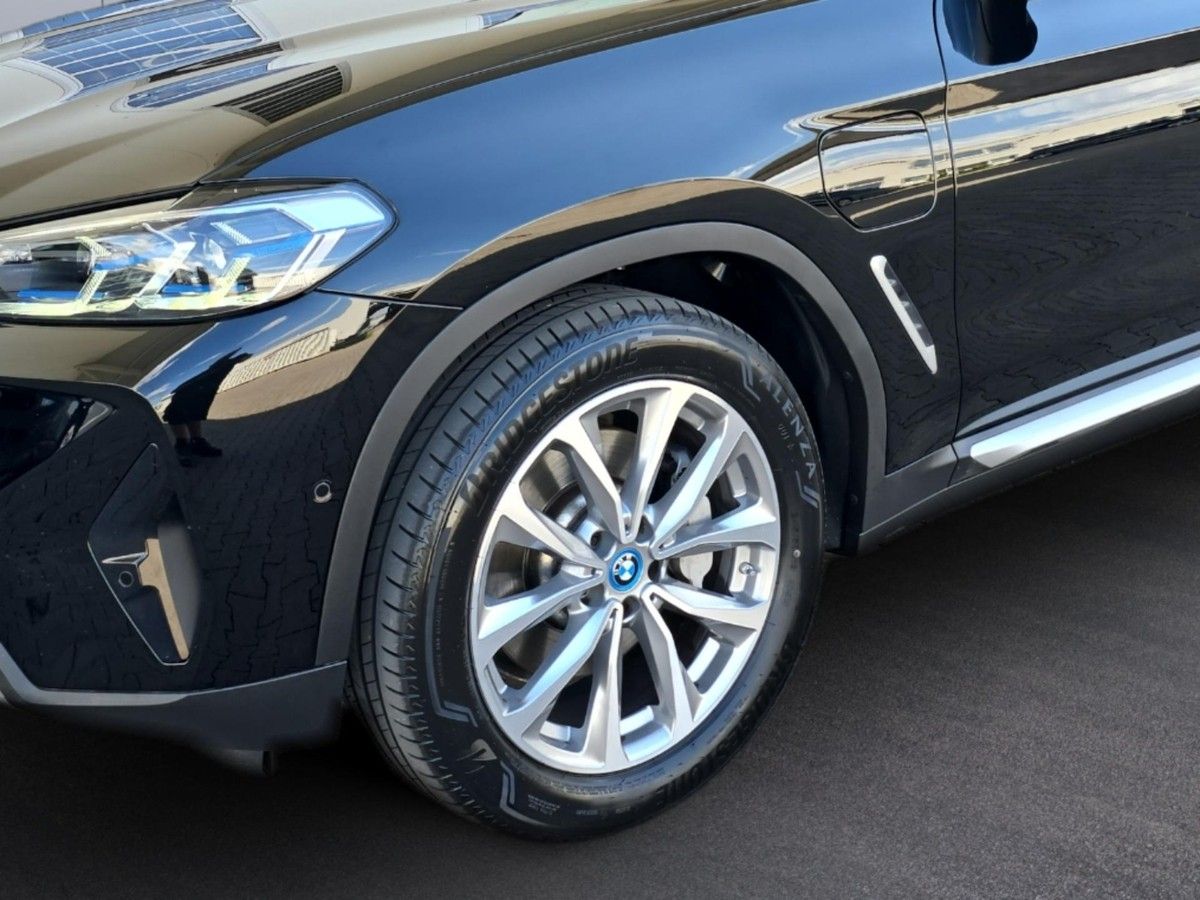 BMW X3  xDrive30e Aut.+Head-Up+Laser+HiFi+360°+19"+ foto 22