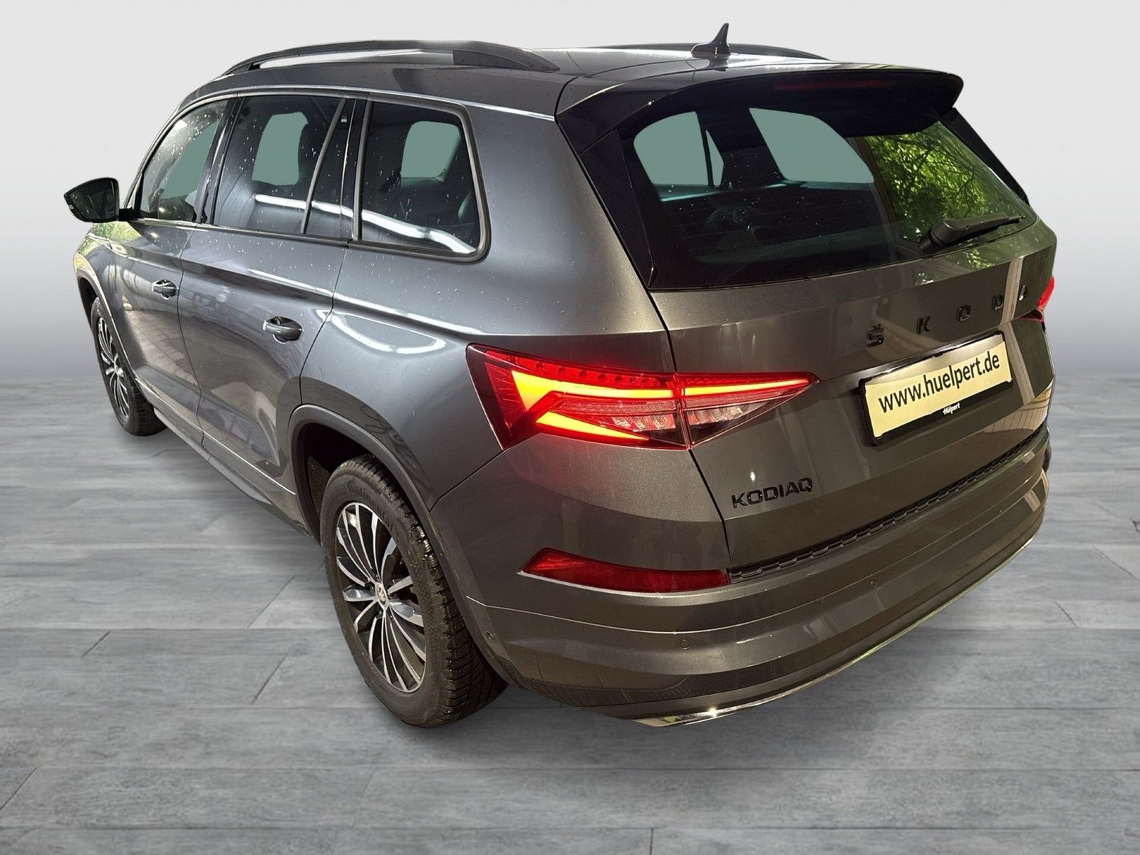 Skoda Kodiaq 2.0 SPORTLINE AHK CAM ACC LM19 MATRIX NAV imagem 3