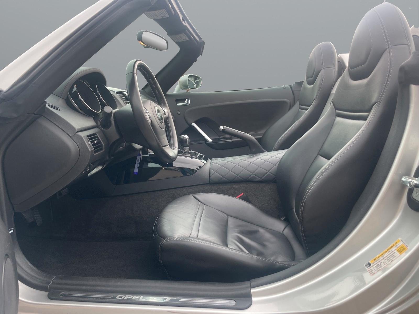 OPEL GT - 264 CV - BVM - PACK SPORT - SELLERIE CUIR
