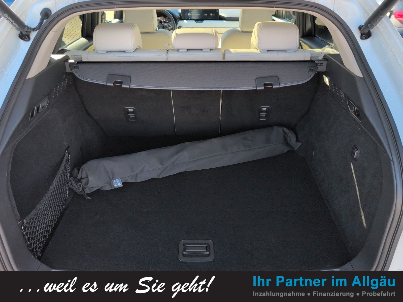 Fahrzeugabbildung Mazda CX-60 SKY-D 254 TAKUMI VOLL PANO GARANTIE-06/29+