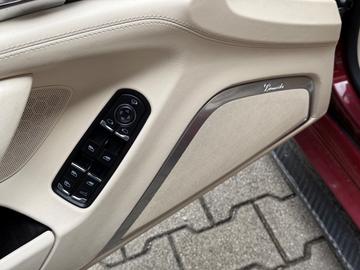 2009 Porsche PANAMERA 缩略图 17