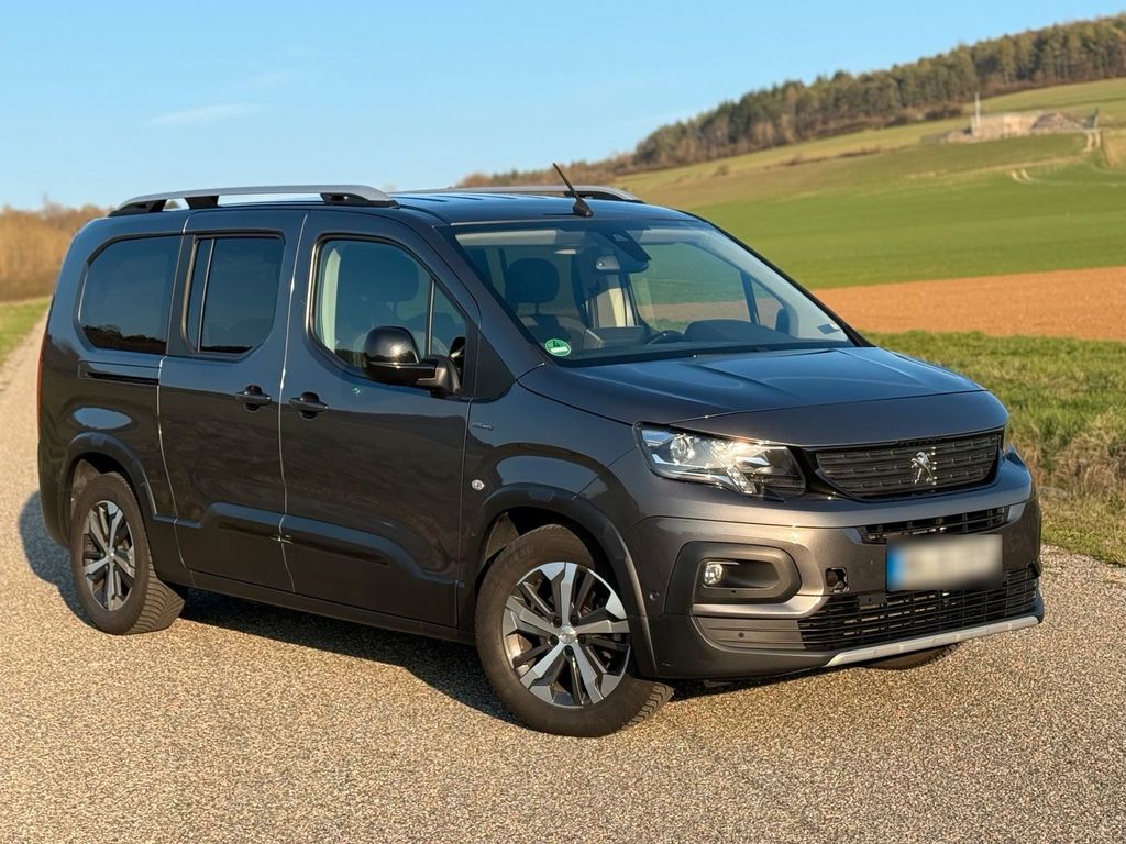 Image of Peugeot Rifter