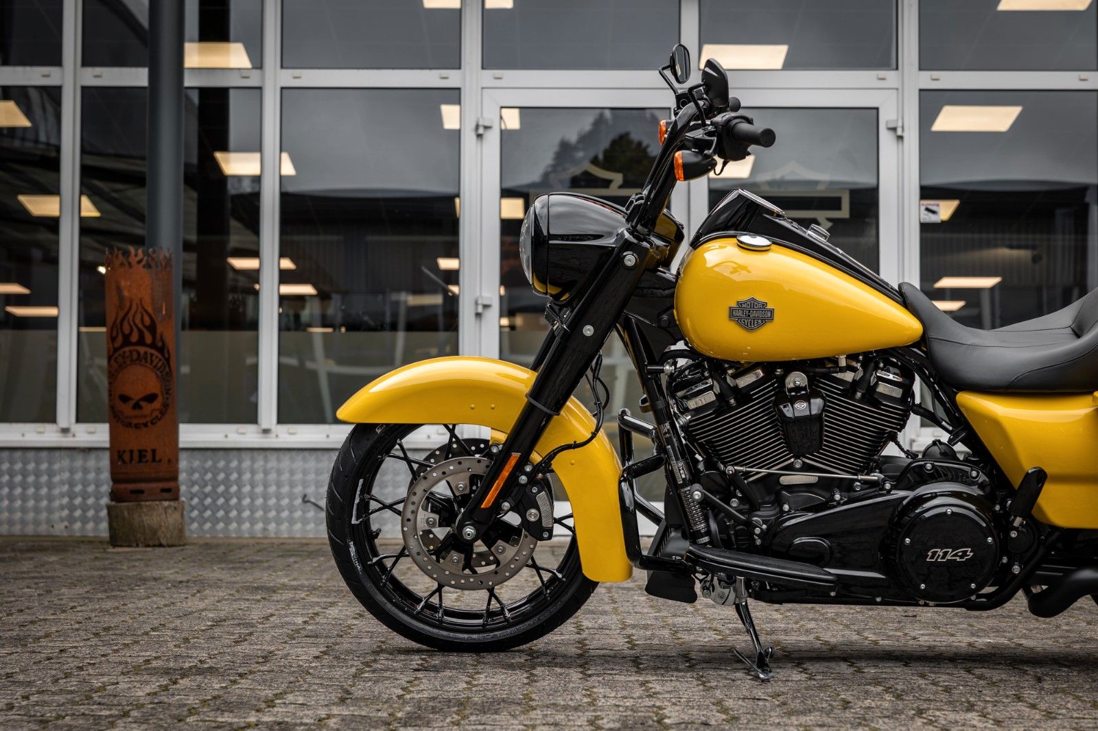 Fahrzeugabbildung Harley-Davidson ROAD KING SPEC. FLHRXS 114ci  SOFORT VERFÜGBAR
