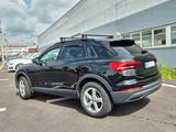 Audi Q3 45 TFSI e S tronic offroad Paket S line Grill - Audi Q3 mit Hybrid-Antrieb