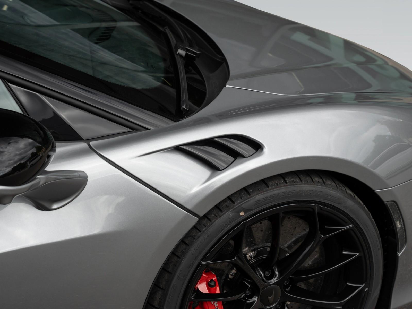 McLaren Artura Spider | MSO Paint | ClubSport Seats