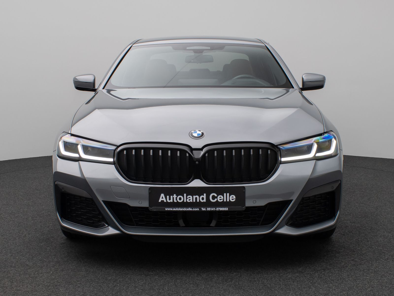 Fahrzeugabbildung BMW 530d M Sport 360°Laser B&W HUD Individual 19Zoll