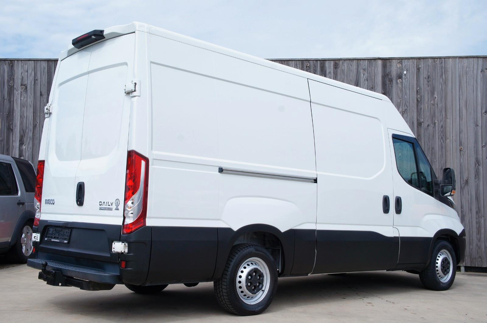 Iveco Daily 35S13 Hi-Matic 2.3 HPi L2H2