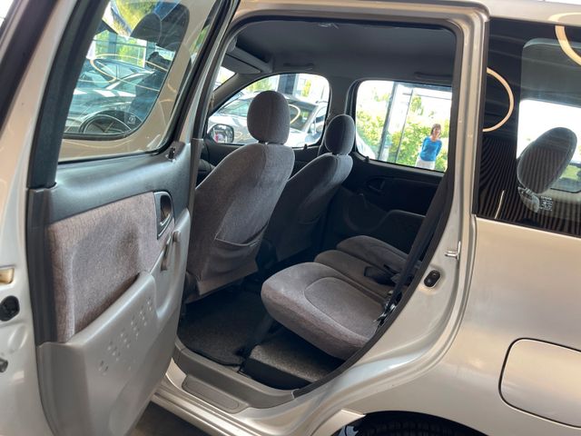 Toyota Yaris 1.3 linea sol *Klima*TÜV0826*AHK*