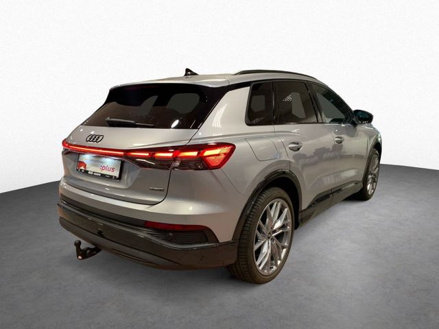 Q4 e-tron 55 QUATTRO S LINE MATRIX+PANO+AHK+AUGM