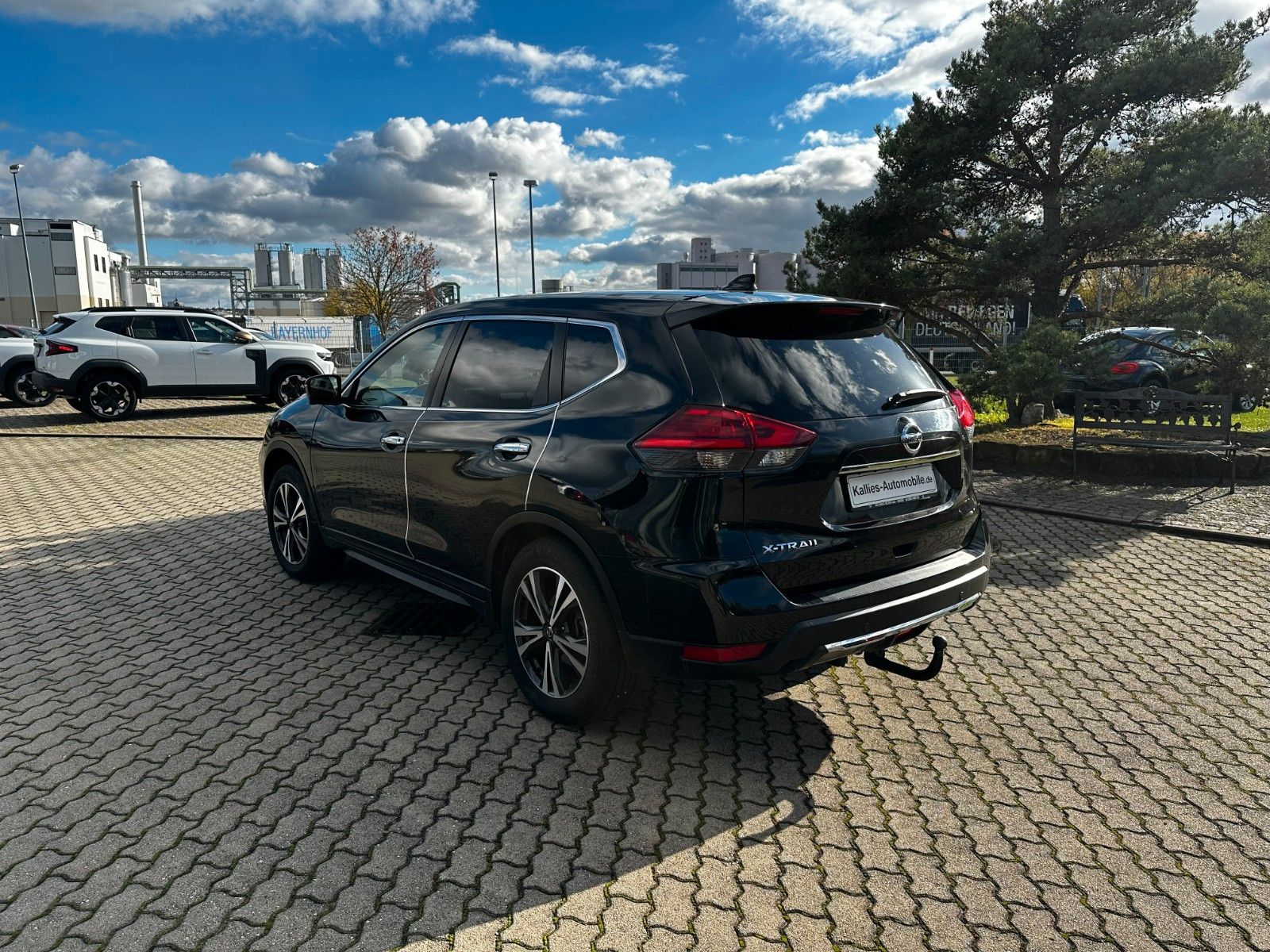 Fahrzeugabbildung Nissan X-Trail N-Way 4x4