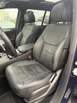 Mercedes-Benz GLS 350d 4Matic/63 AMG Kit/Pano/2. Hand/el. AHK - blaue Mercedes-Benz GLS 350