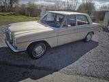 Mercedes-Benz 230 H Kennzeichen / 2023 restauriert  - Mercedes-Benz 230 Limousine H kennzeichen mit Benzin-Antrieb