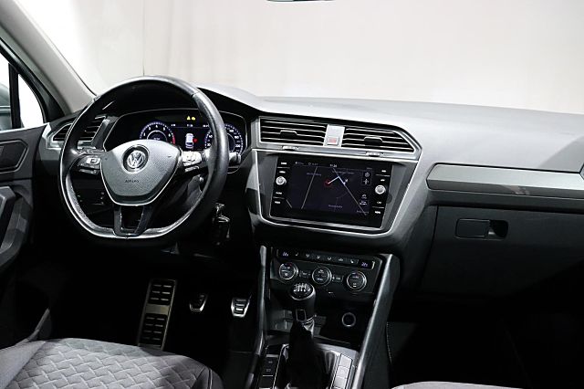 Tiguan JOIN 1.4 TSI ACC LED NAVI AHK SHZ BT PDC