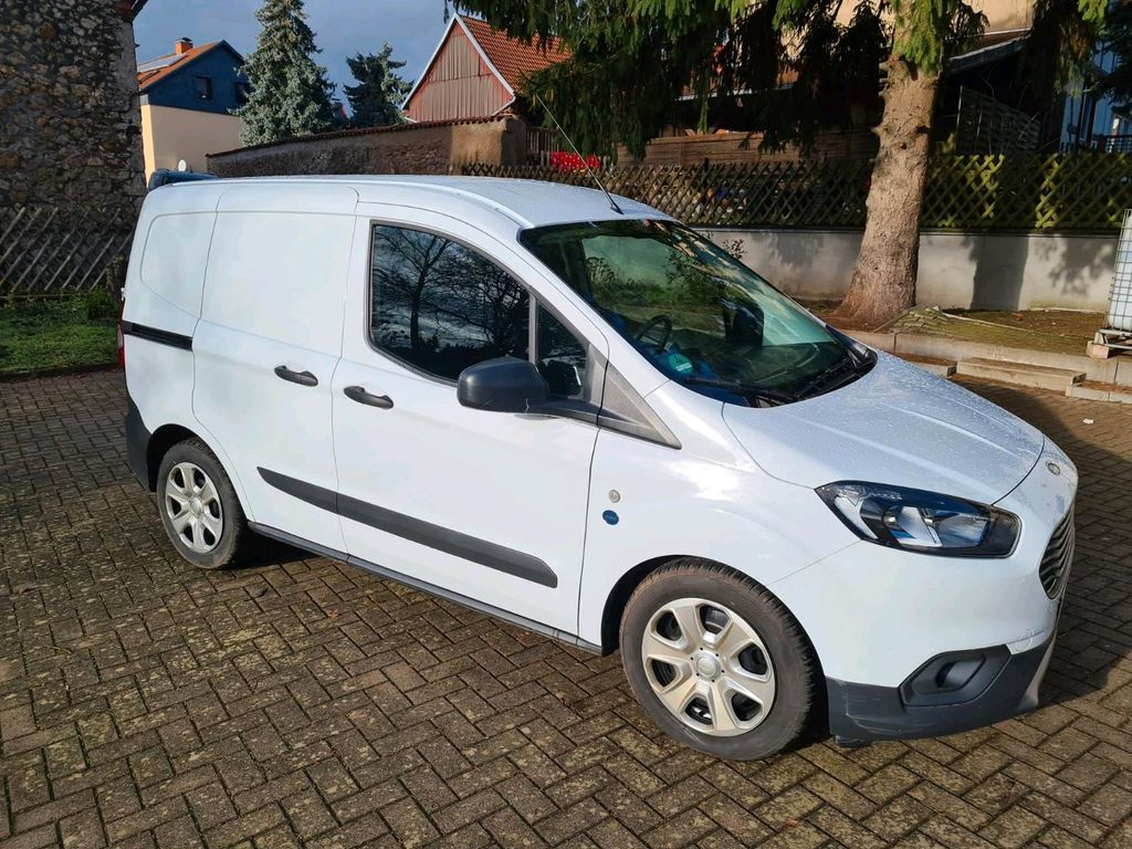 Image of Ford Transit Courier