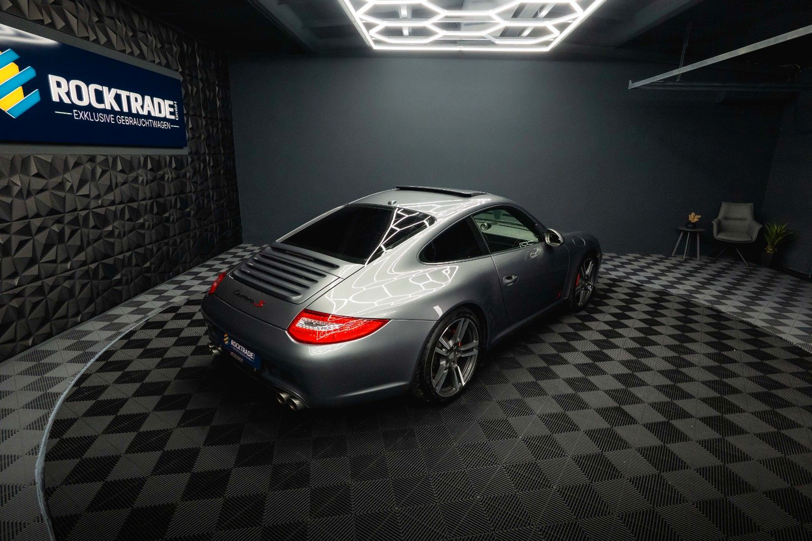 Fahrzeugabbildung Porsche 997.2 911 Carrera S Coupe Sport Chrono+ Bi-Xenon