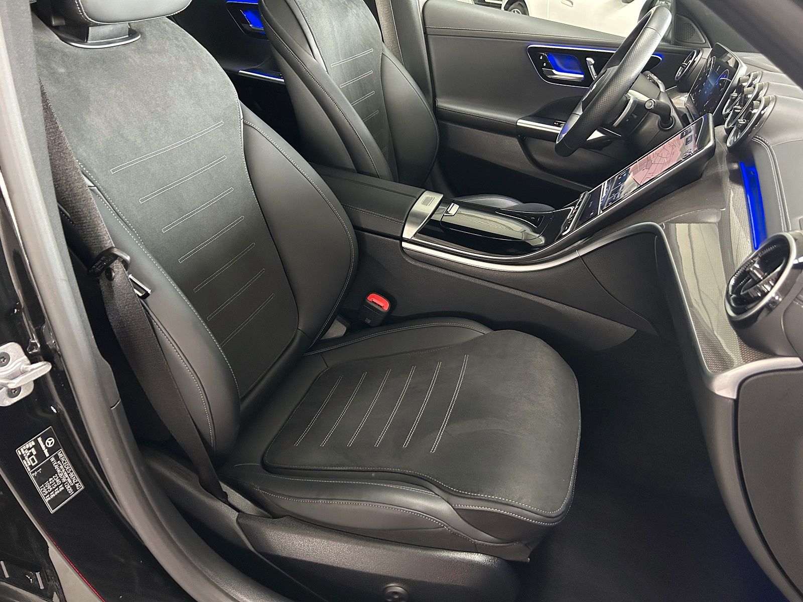 Mercedes-Benz C 300 - Bild 6