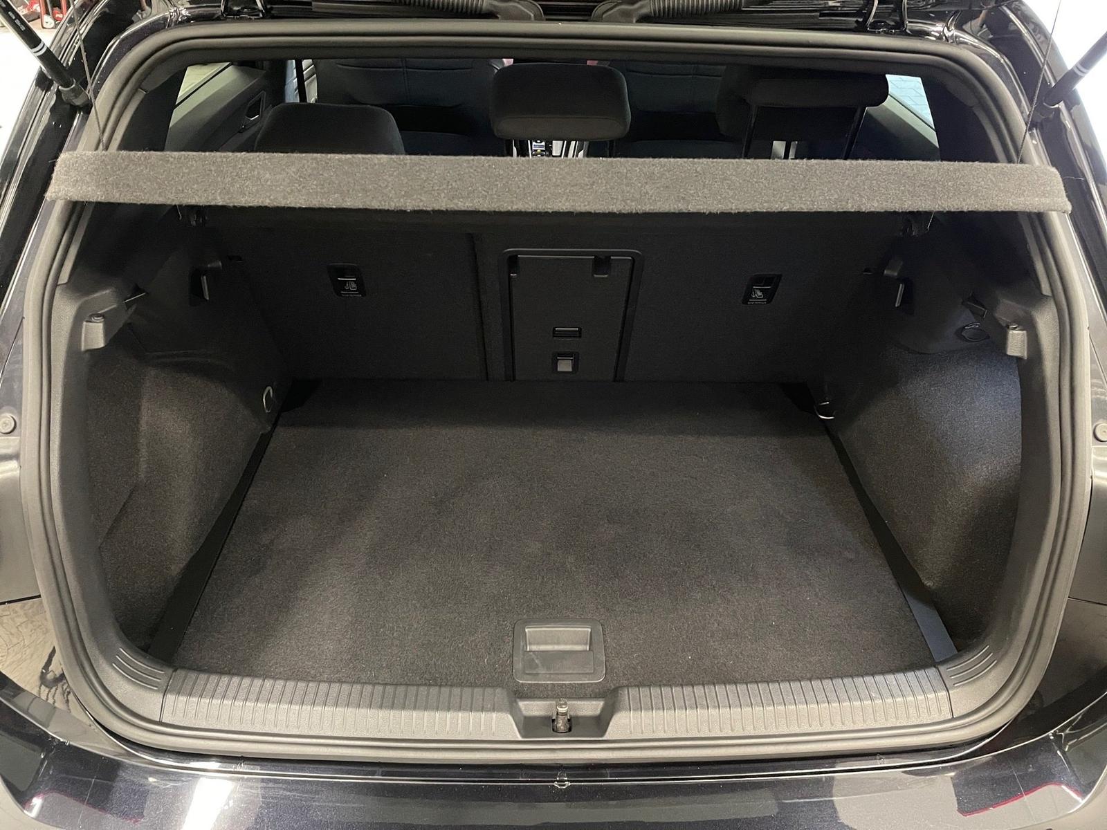 Volkswagen Golf VIII 2.0 TSI GTI *MATRIX*KAMERA*NAVI*, миниатюра 15