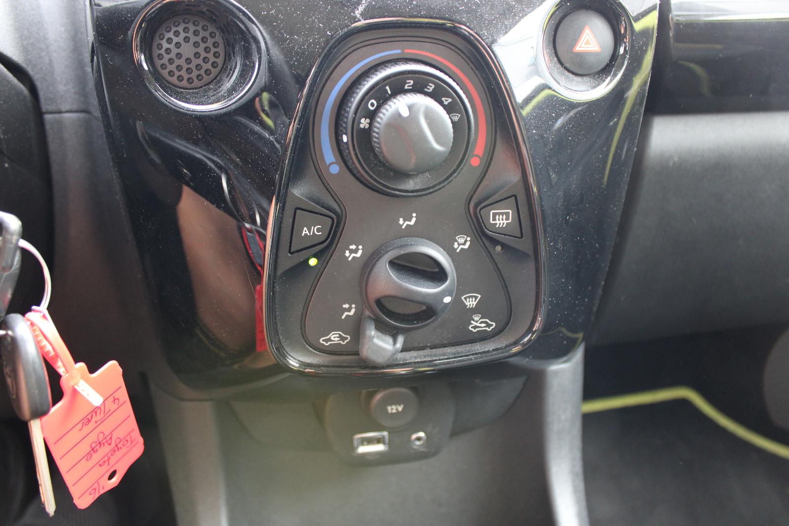 Toyota Aygo AYGO x-cite 4Türer+Kamera+MFL