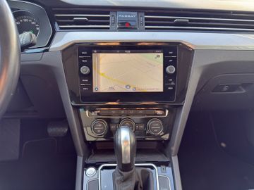 Volkswagen Passat Variant - 8