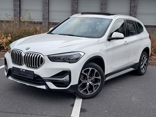 BMW X1 sDrive20i xLine Auto,Pano,Leder,Ambiente Led