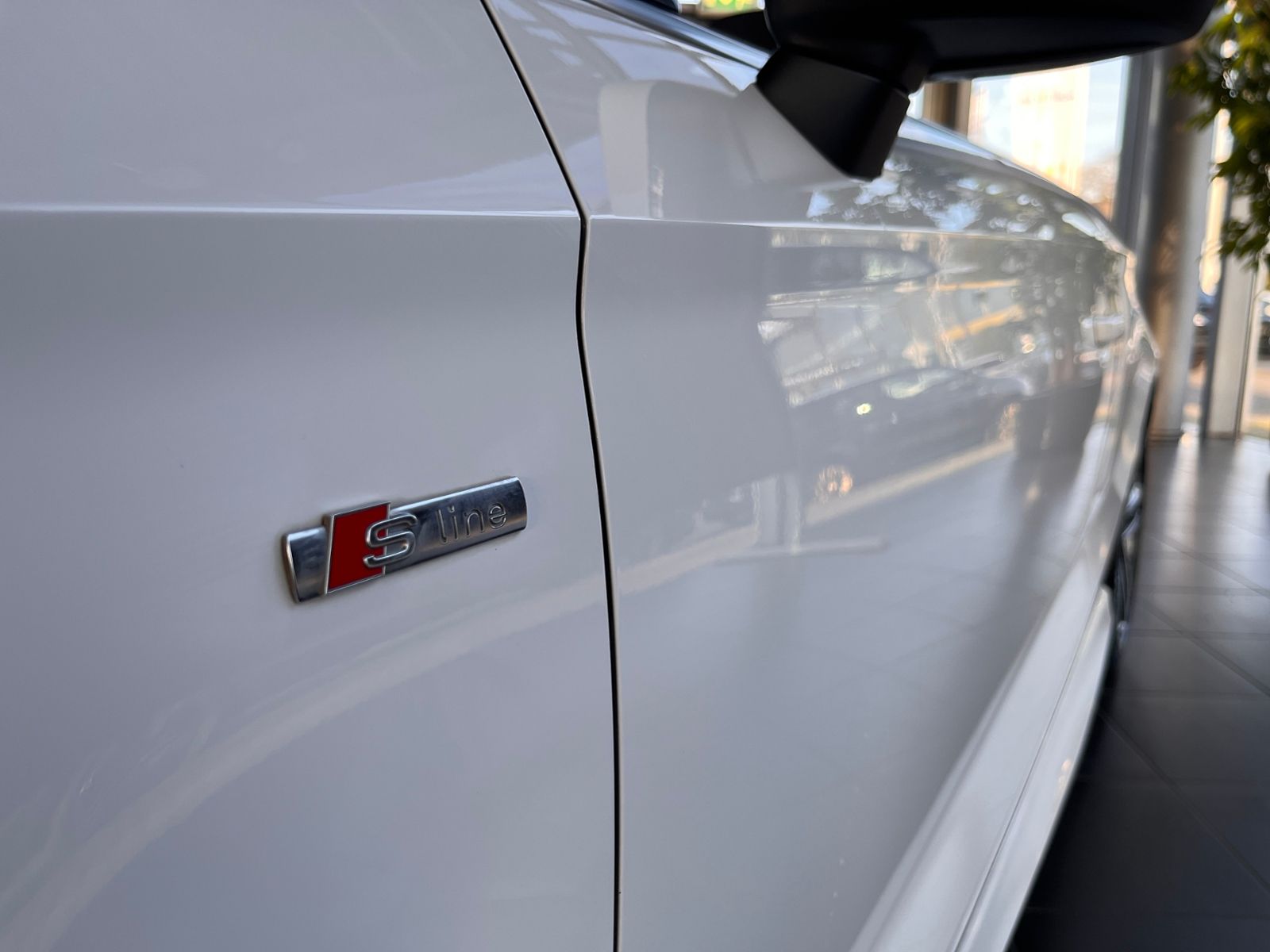 Fahrzeugabbildung Audi A3 Cabriolet 35 TFSI S-Line LED NAVI SHZ