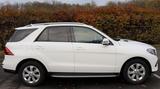 Mercedes-Benz GLE 250d 4M ILS Comand Distronic+ Schiebedach - Mercedes-Benz GLE-Klasse mit Diesel-Antrieb: Automatik