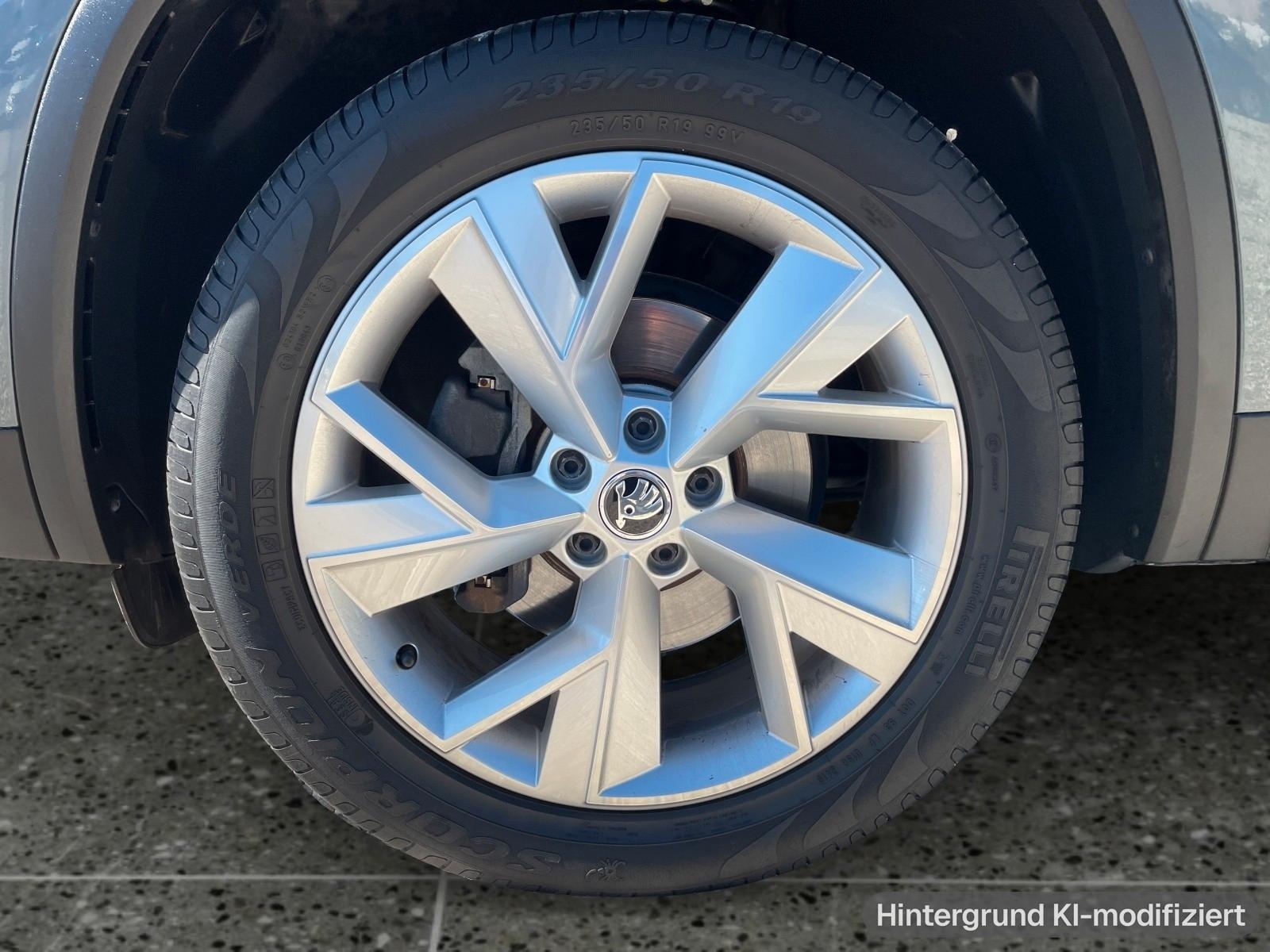 Skoda Kodiaq STYLE 150 PS (* 7-SITZE * KLIMA * DAB *)