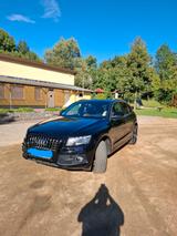 Audi Q5 3.2 FSI S tronic quattro - - Audi Q5 mit Benzin-Antrieb: 3.2