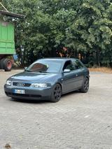 Audi A3 8L  1.9TDI  TÜV Neu - Audi A3 aus 2002: 1.9