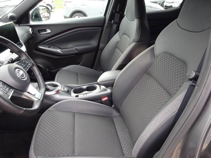 Fahrzeugabbildung Nissan Juke 1.0 DIG-T  N-Connecta Navi