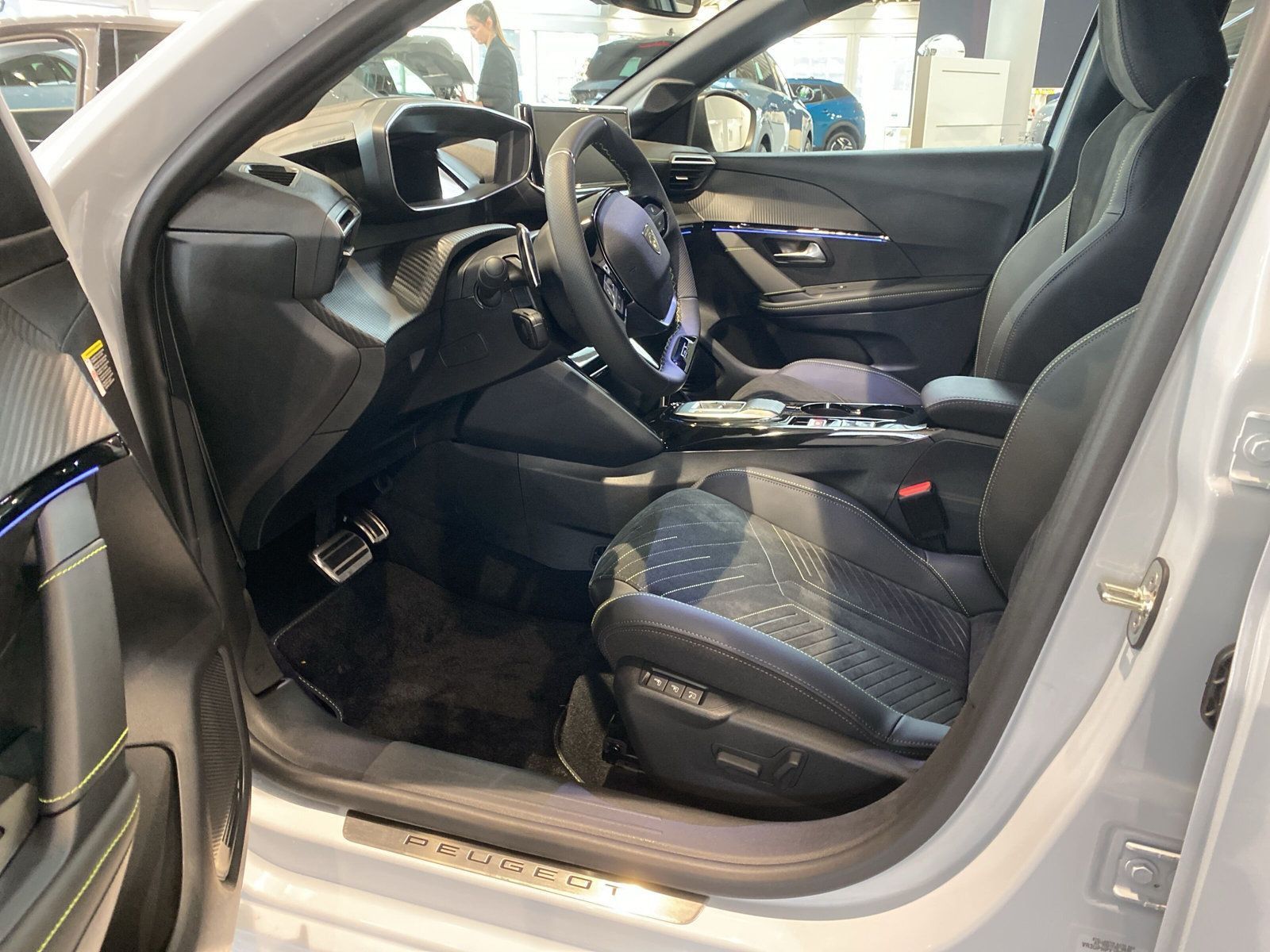 Peugeot 208 - Bild 7