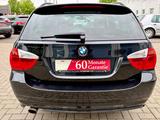 BMW 320i Touring -1.HAND-LEDER-AUTOMATIK-XENON!!! - BMW 320 aus 2007: 320i