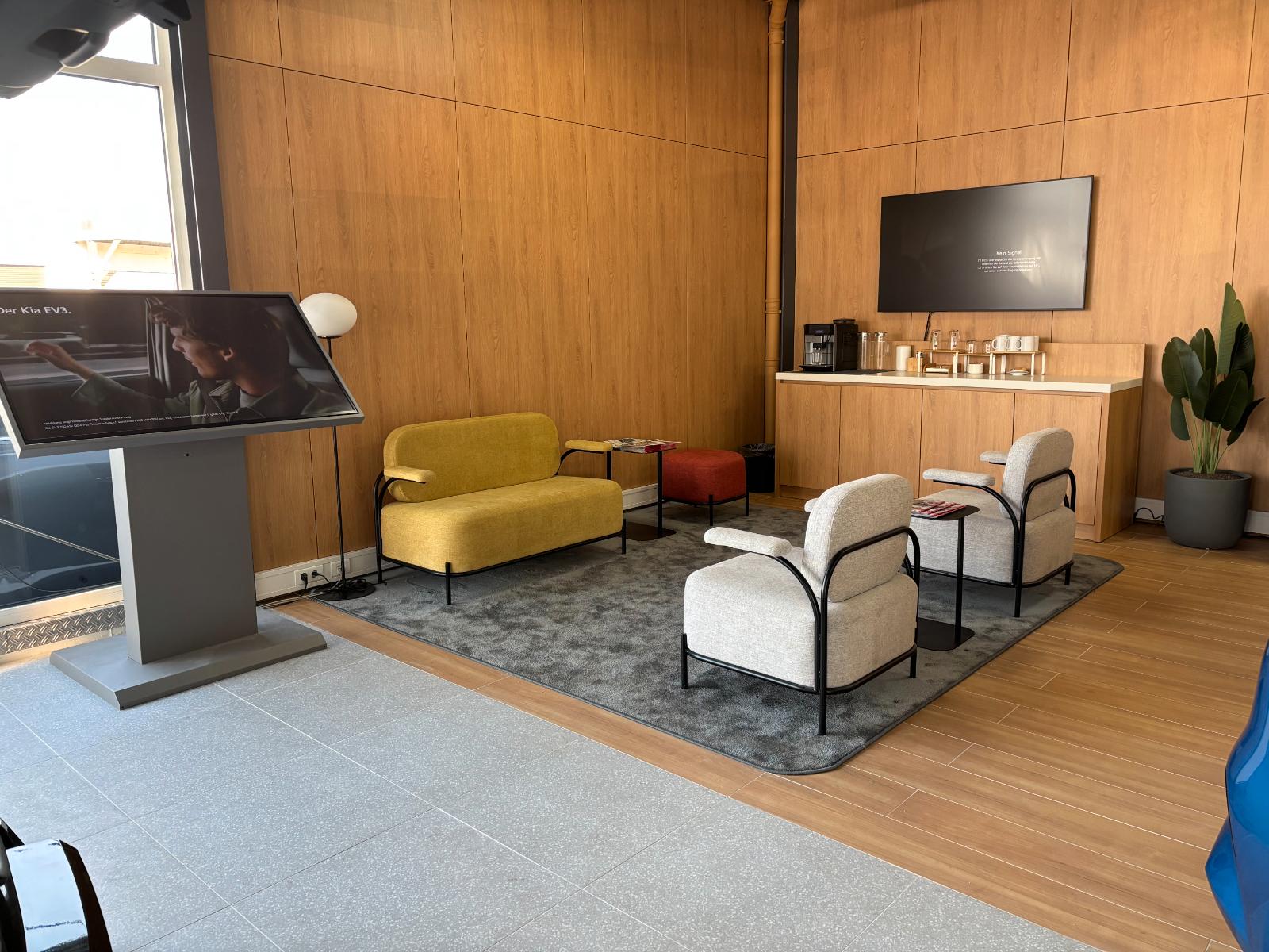 showroom-image-bottom