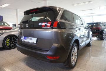 Peugeot 5008 - 5