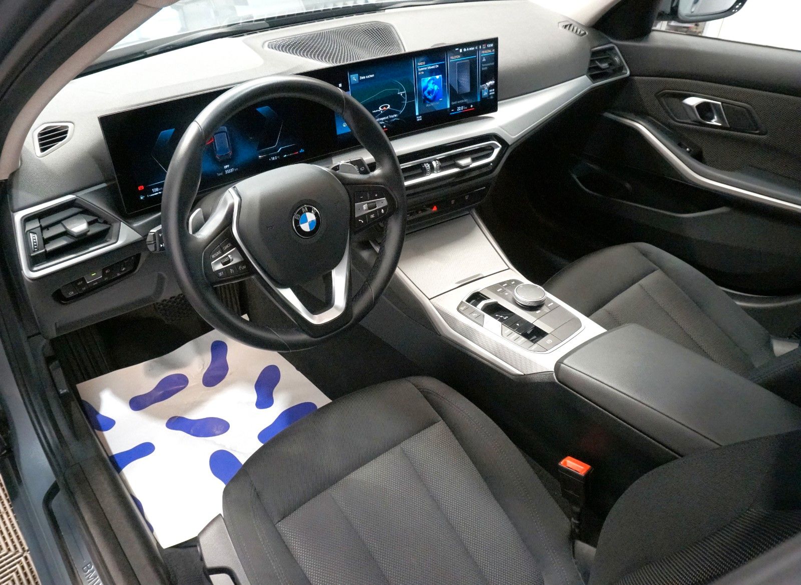 BMW 320 d xDriveTouring*WIDESCREEN*LED* Shadow-Line foto 11