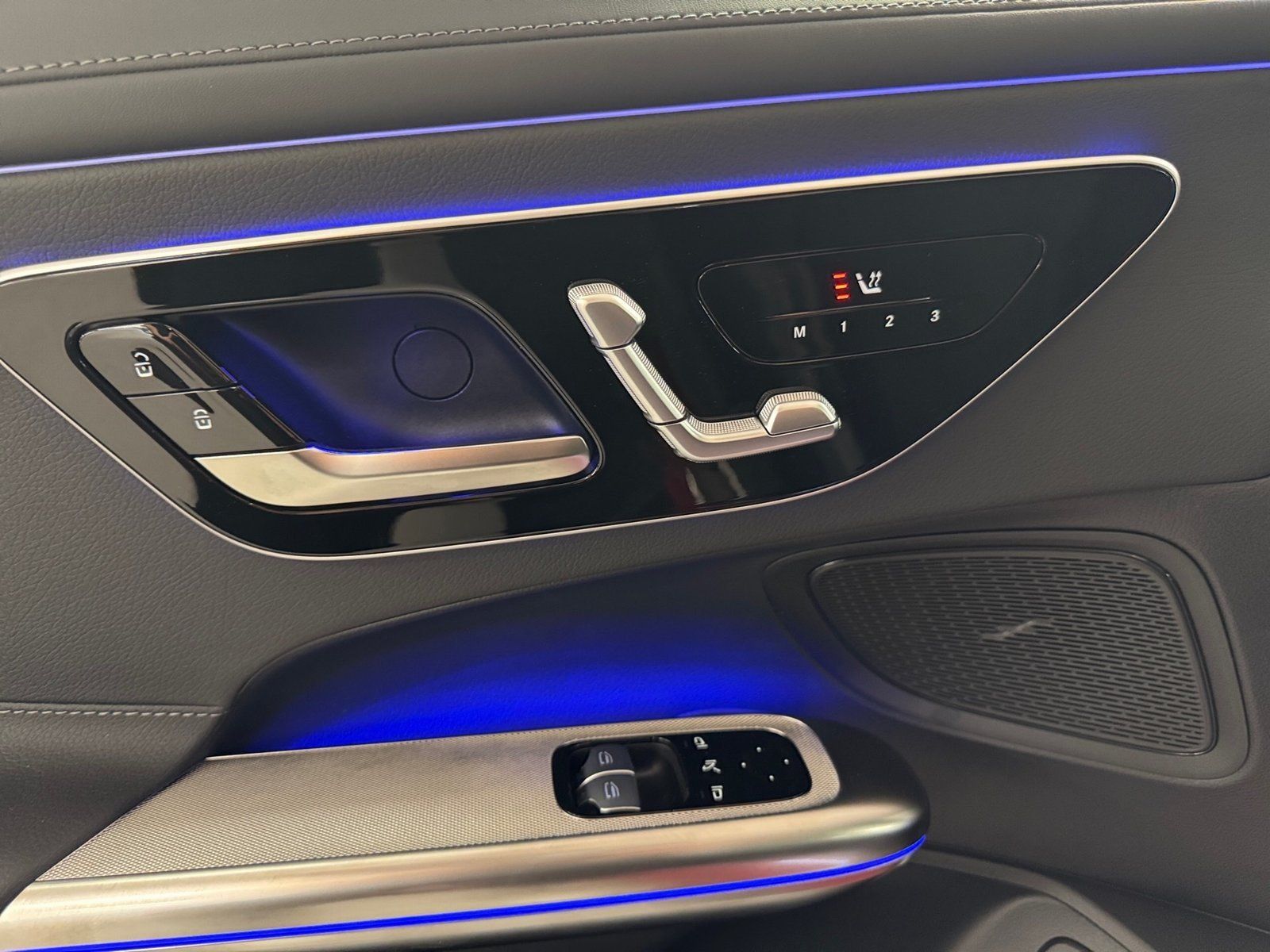 Fahrzeugabbildung Mercedes-Benz CLE 200 AMG Premium*Pano*Distro*STDHZG*Night*360