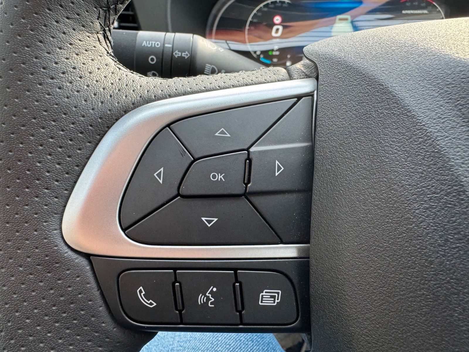 Fahrzeugabbildung Iveco Daily 35S14 A8*L4.260mm*Automatik*Kamera*