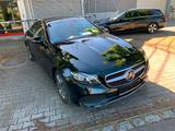 Mercedes-Benz E 200 4MATIC Coupe*Avantgarde*1.Hand* - gebrauchte Mercedes-Benz E 200 aus dem Jahr 2018