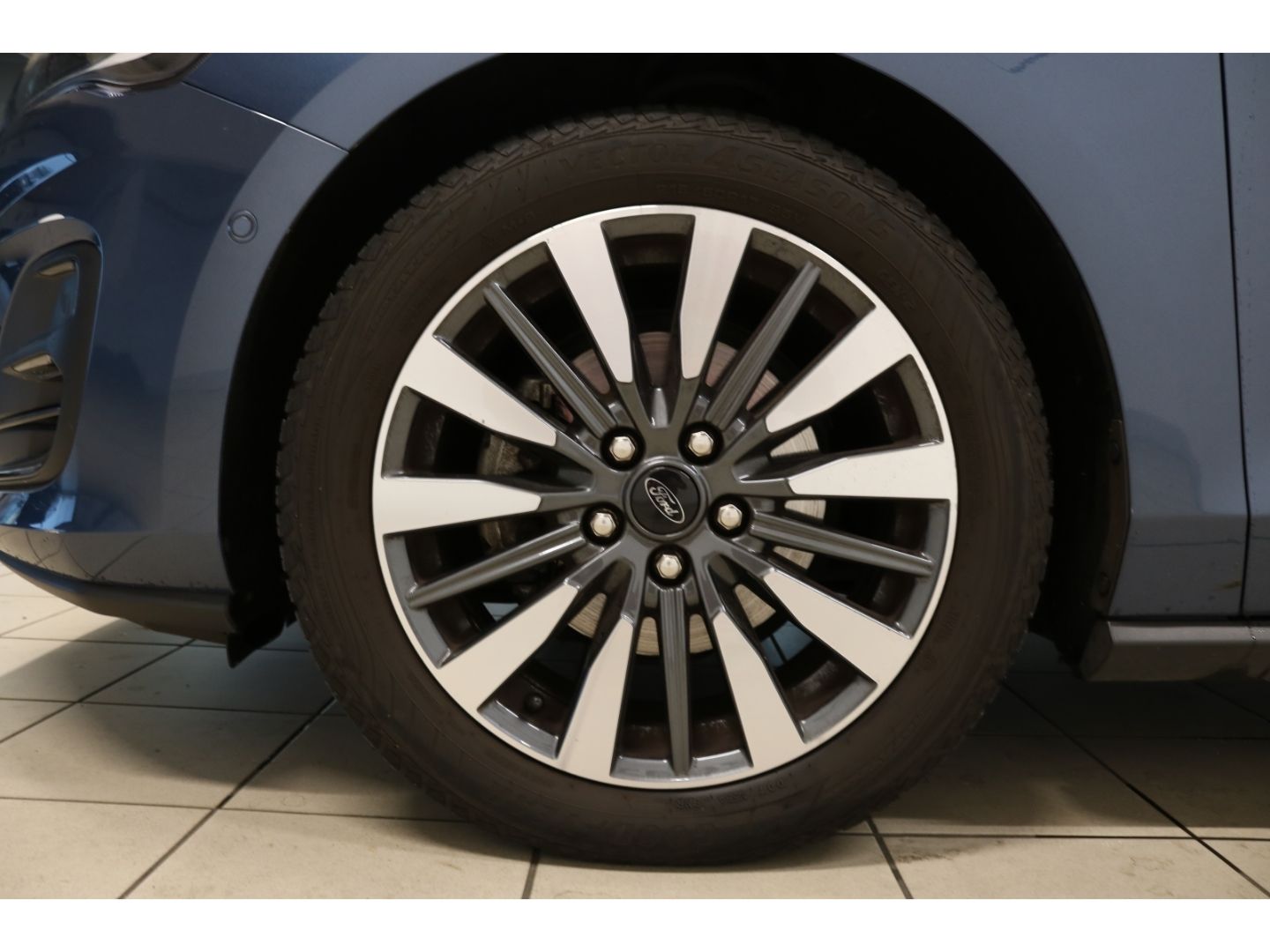 Fahrzeugabbildung Ford Focus Turnier Titanium X 1.5 EcoBlue EU6d