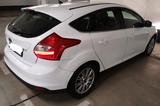 Ford Focus 2,0TDCi 120kW PowerShift DPF Titanium - Ford Focus aus 2011: 2.0