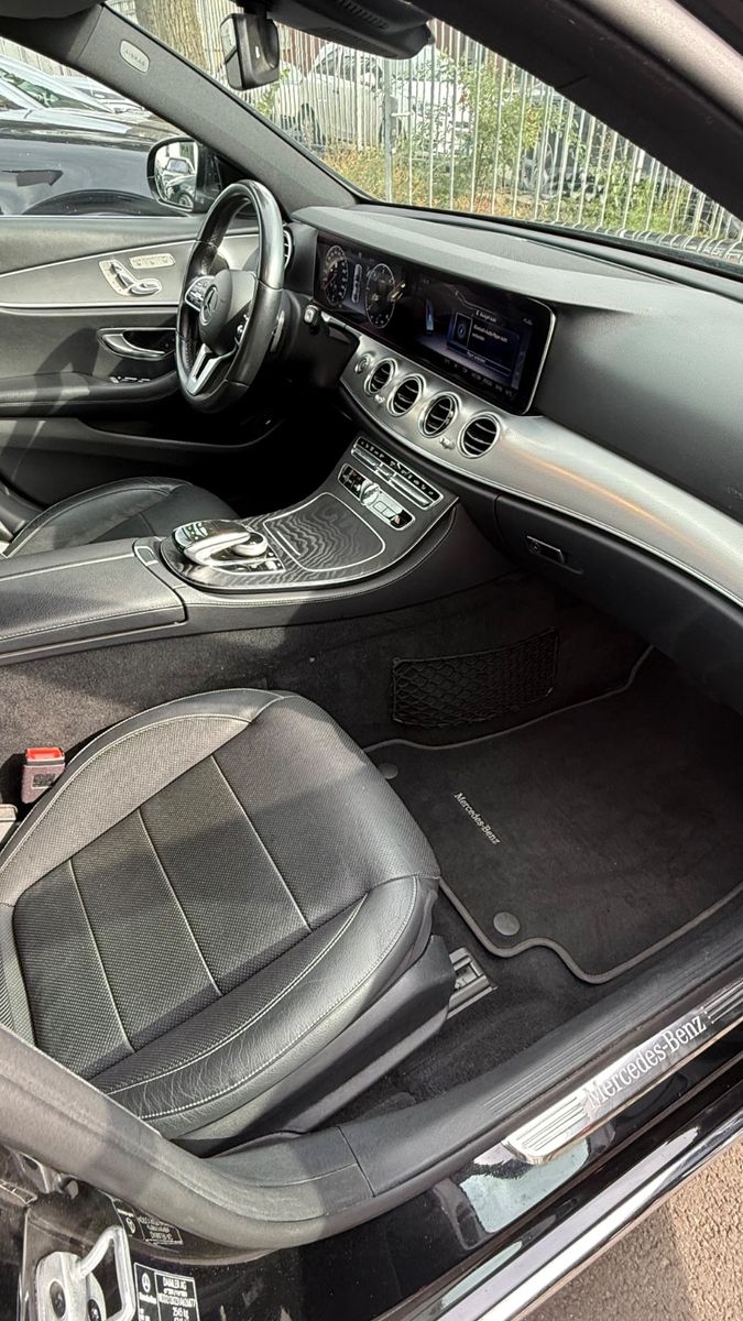 Fahrzeugabbildung Mercedes-Benz E 400 E Limousine E 400 d 4Matic