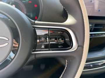 Fiat 500 e Cabrio La Prima 360+Kam.+KeyLess+LED+Navi