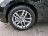 Volkswagen Touran People 1.5 TSI DSG COMFORTLINE*ACC*LED*PD - Volkswagen Touran: 7 Sitzer