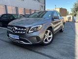 Mercedes-Benz GLA 180 BUSINESS-PAKET LED HIGH PERFORMANCE - Mercedes-Benz GLA 180 in Essen