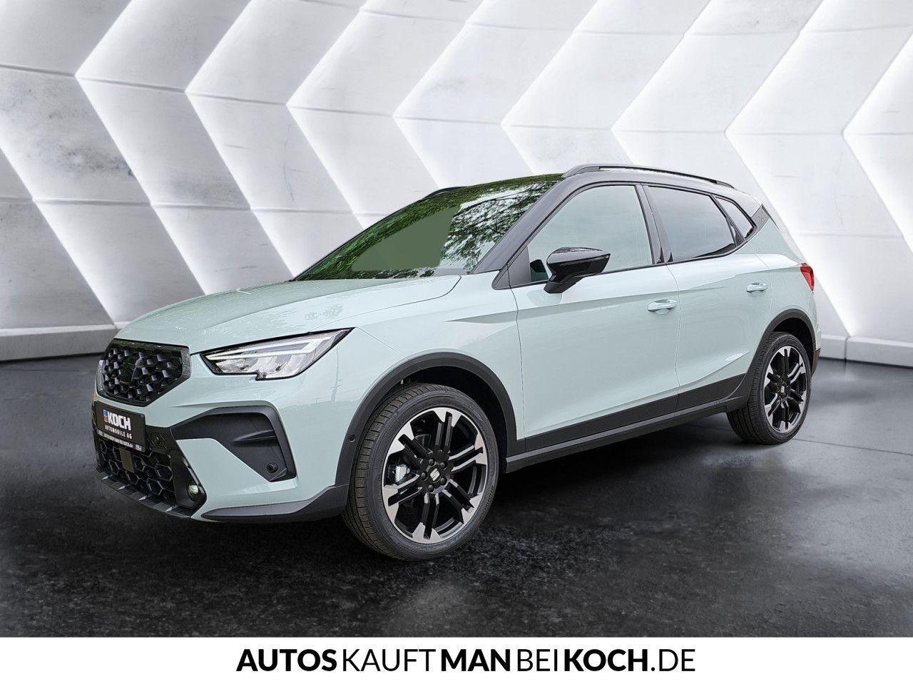 Seat Arona 1.5 TSI DSG FR Black Edition NAVI SOUND imagem 3